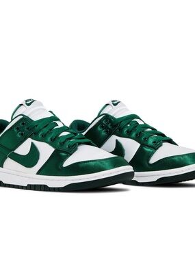 New Nike Dunk Low Michigan State Satin (Women's) W 7.5
